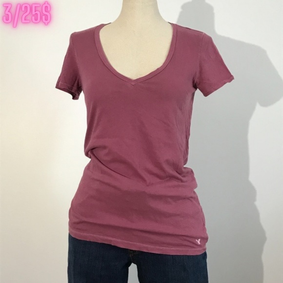American Eagle - favorite T - Pink Short Sleeve V-Neck Shirt - 3/25$ - Picture 1 of 11